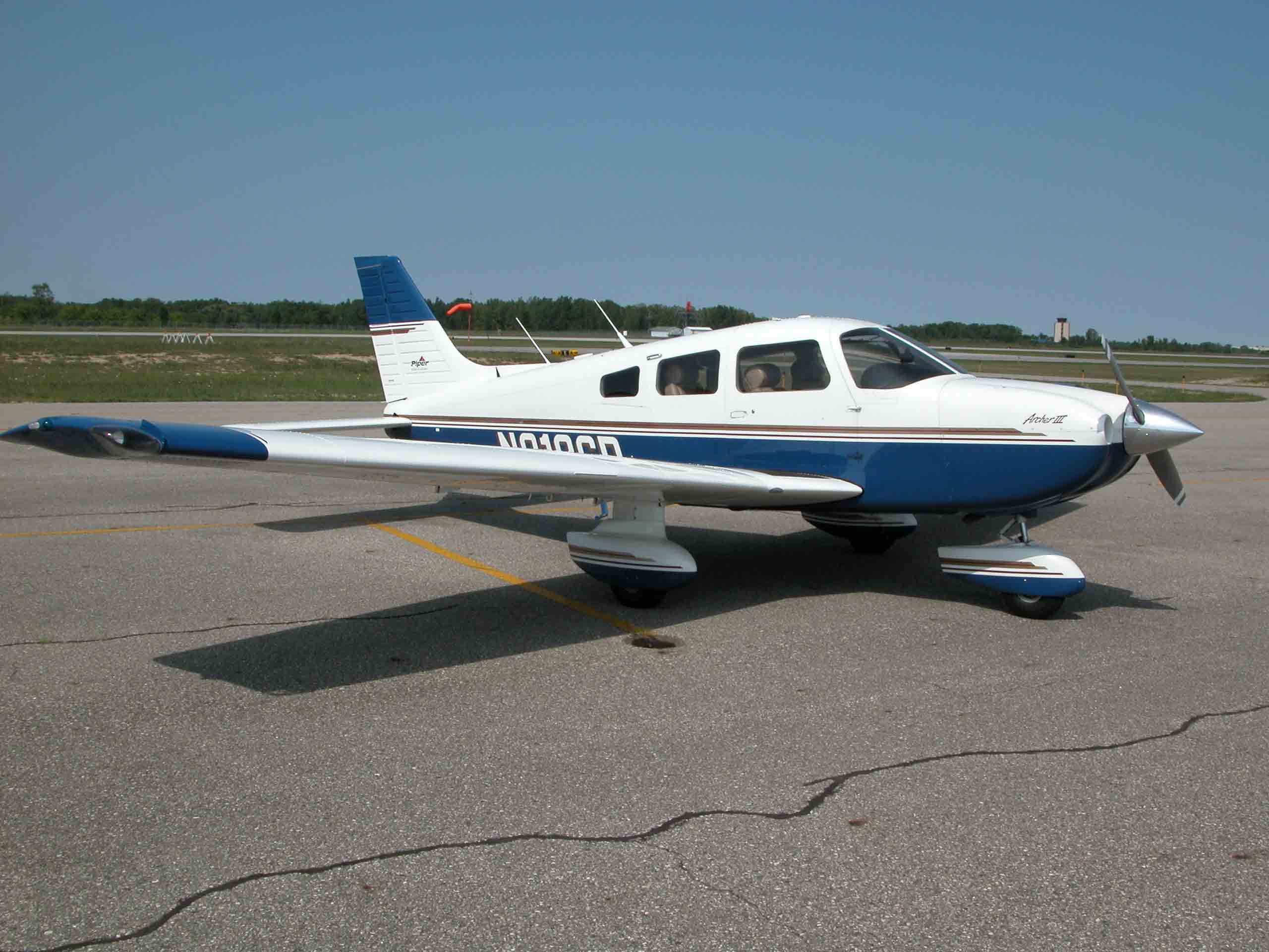 Greater Flint Pilots Association Piper Archer III